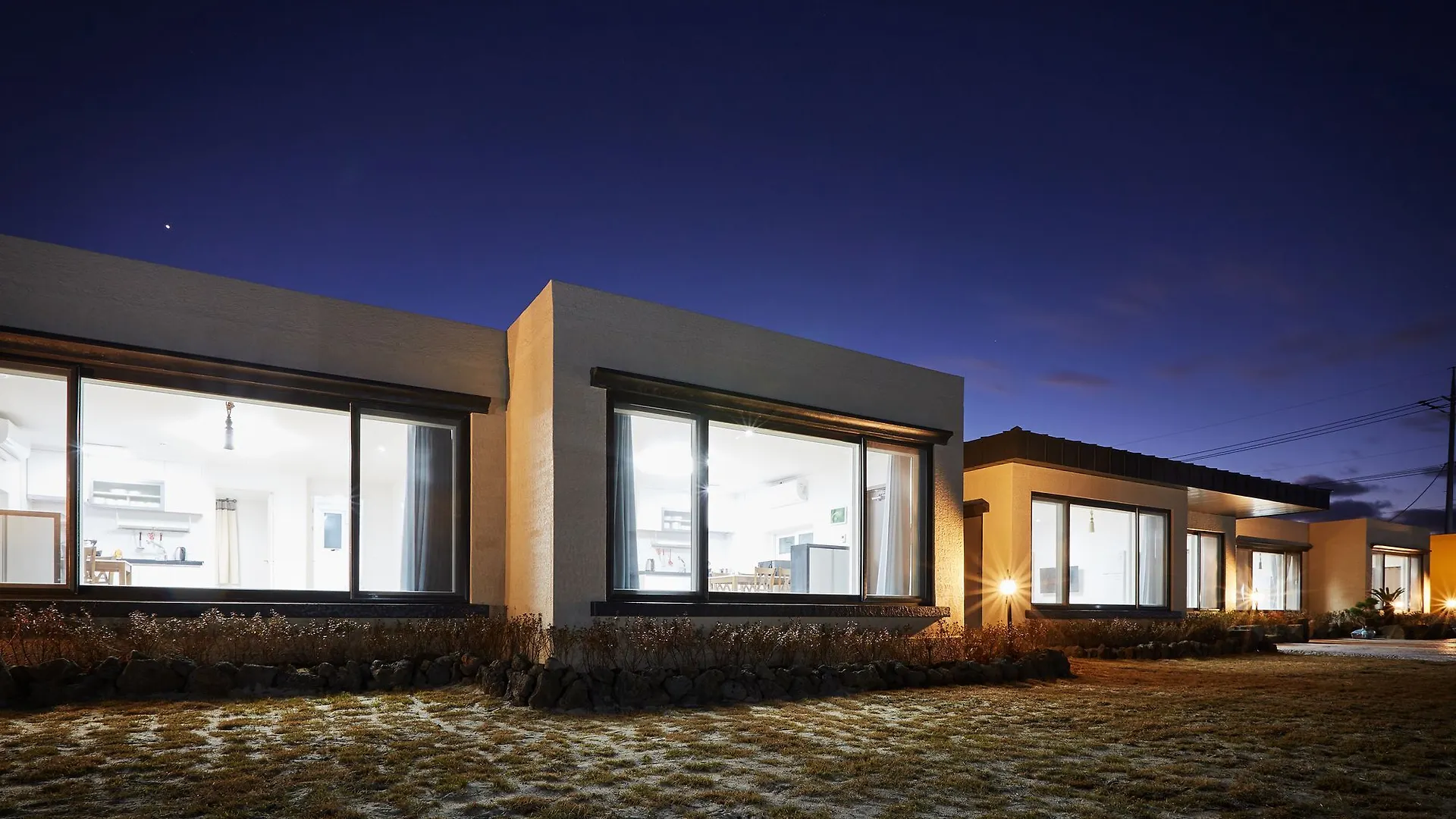 ** Hotel Graeyes Pension Jeju South Korea